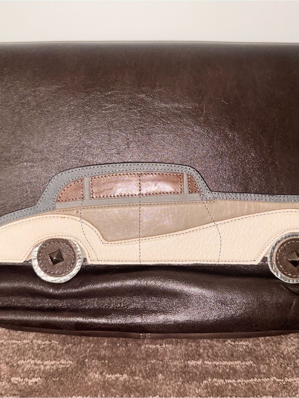 MARC JACOBS
ROLLS ROYCE CLUTCH